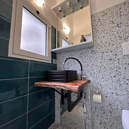 Casa Del Viaggiatore *
